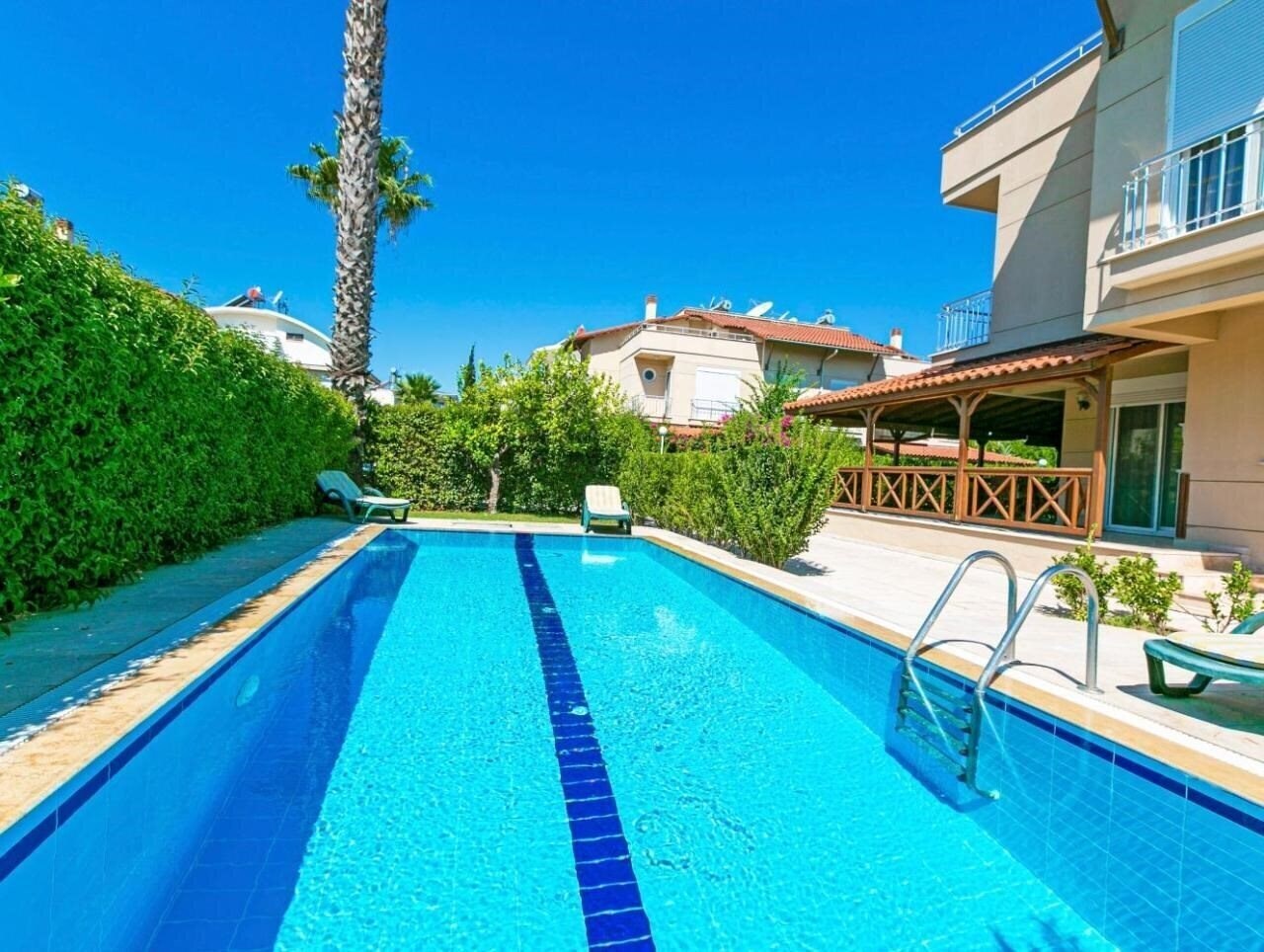 Фотография Paradise Town Villa Gordon 3*